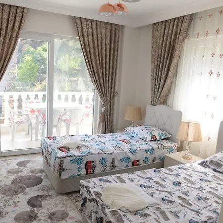 Villa Lux White *