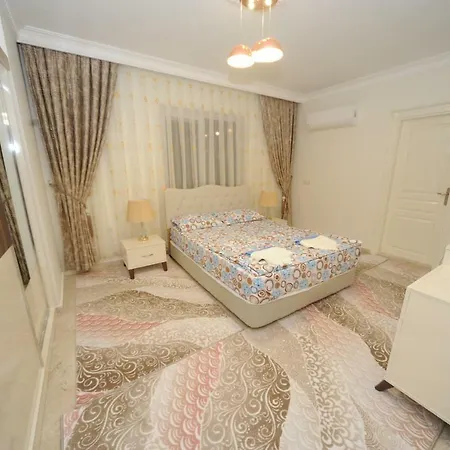 Lux White Villa Alanya